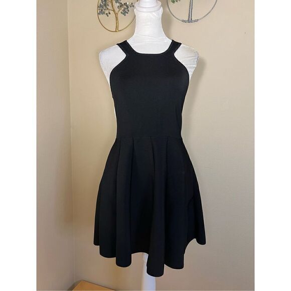 Parker Black Off White Color Block Fit & Flare Cut Out Mini Dress Small - Picture 1 of 8